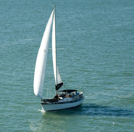 Fresh Air, Fine Chocolates, and a few hours of Peace on Earth in Sarasota Bay with Key Sailing!
